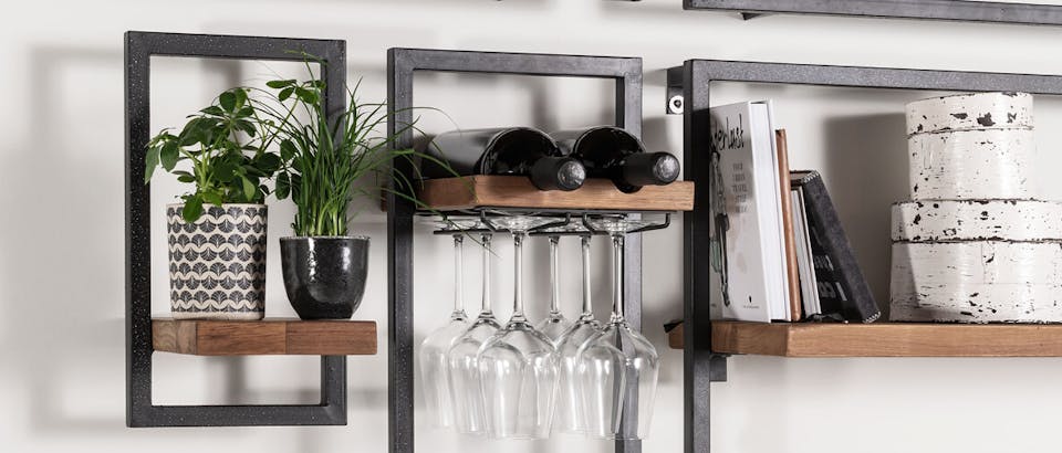 Woonkamer wijnrekken eijerkamp