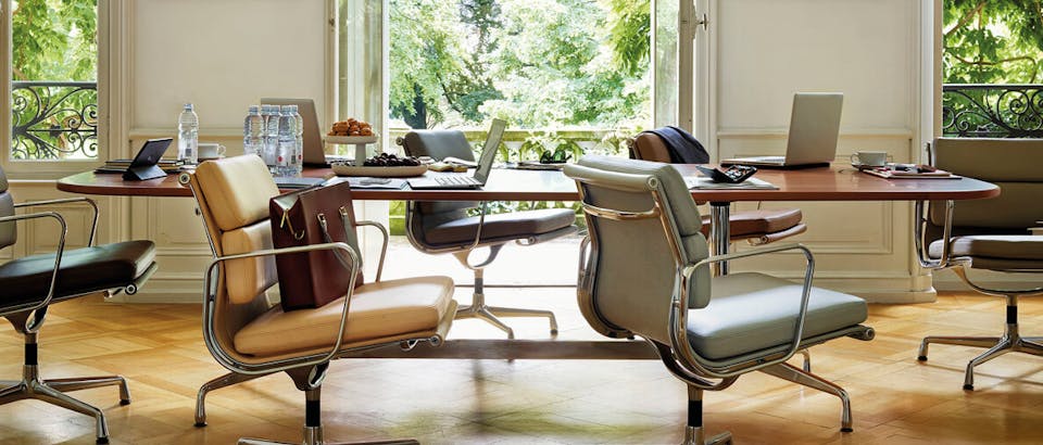 Vitra eettafels Eijerkamp