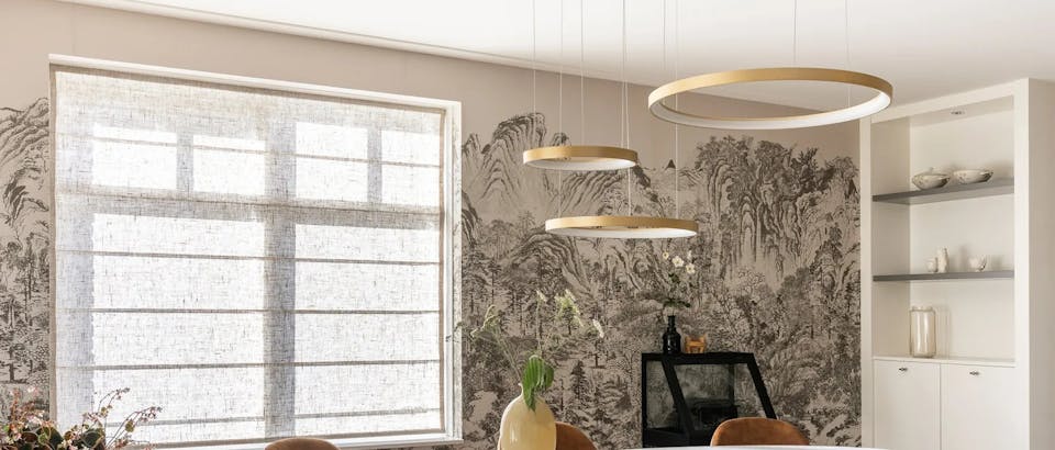 Oranje hanglampen bij Eijerkamp