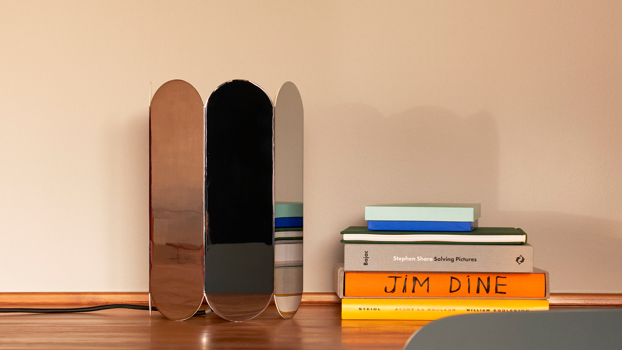 Zilveren hanglamp bij Eijerkamp