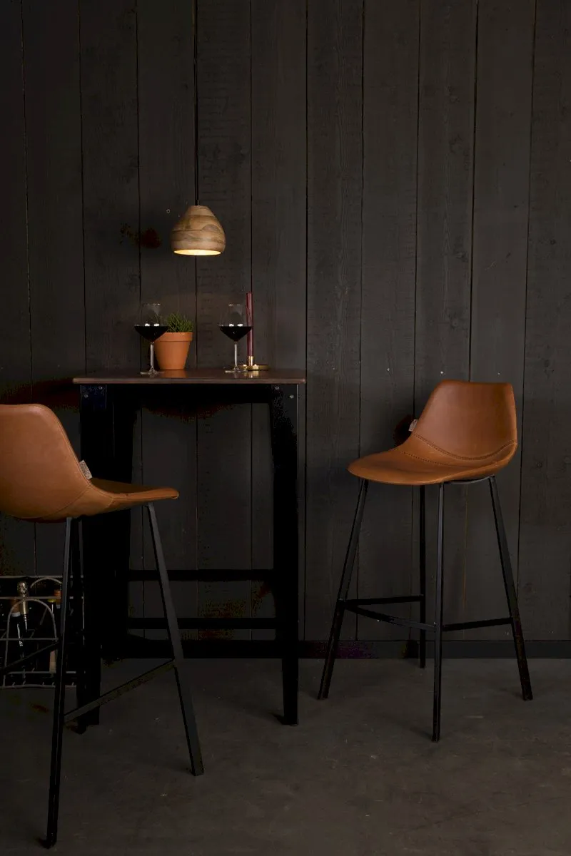 bruine barkrukken bij Eijerkamp