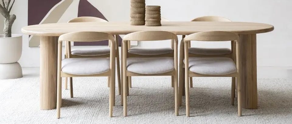 eikenhouten eettafels bij Eijerkamp