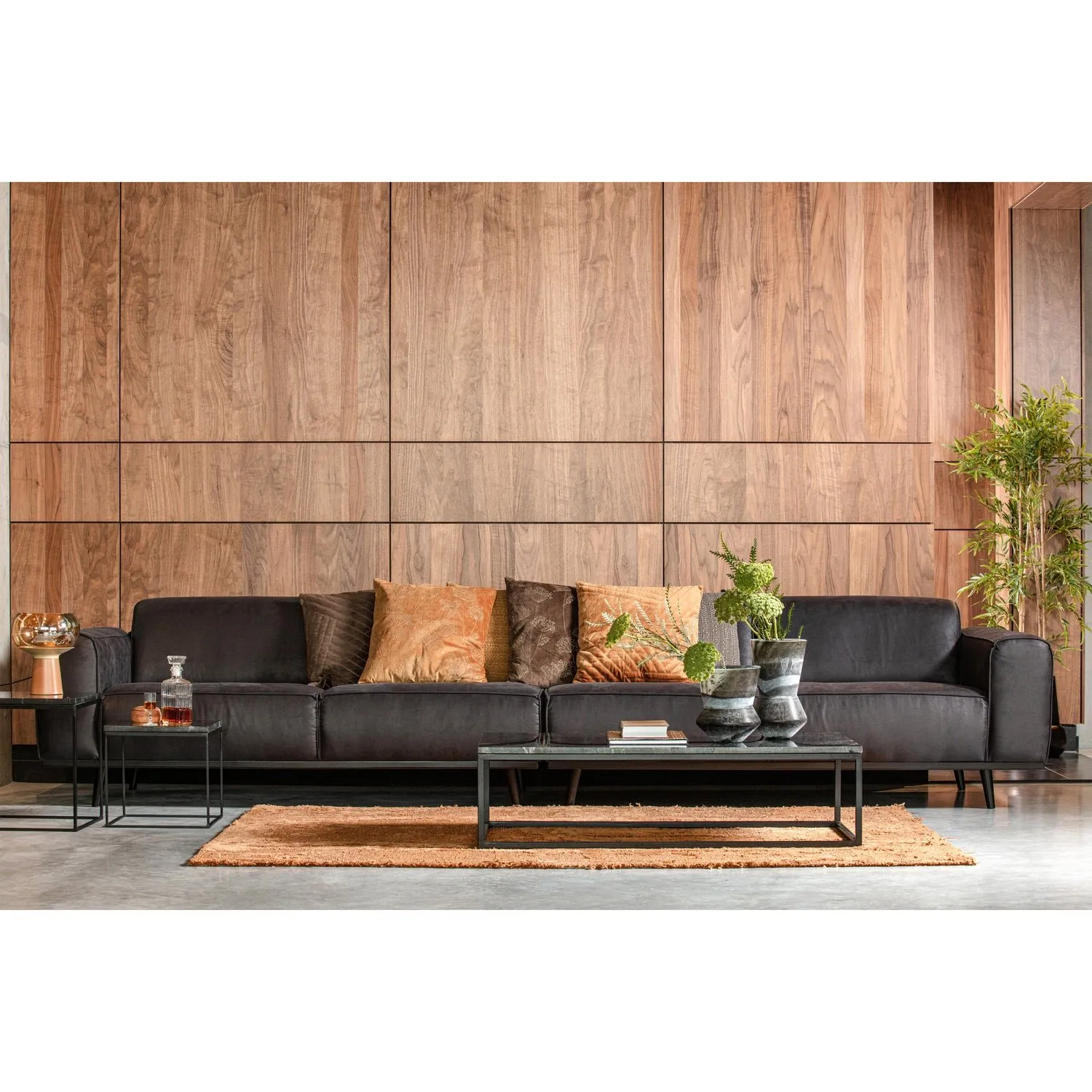 zwarte banken bij Eijerkamp