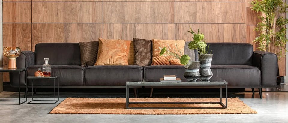 zwarte banken bij Eijerkamp