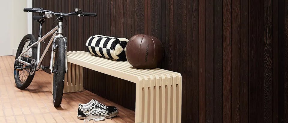 Houten banken bij eijerkamp