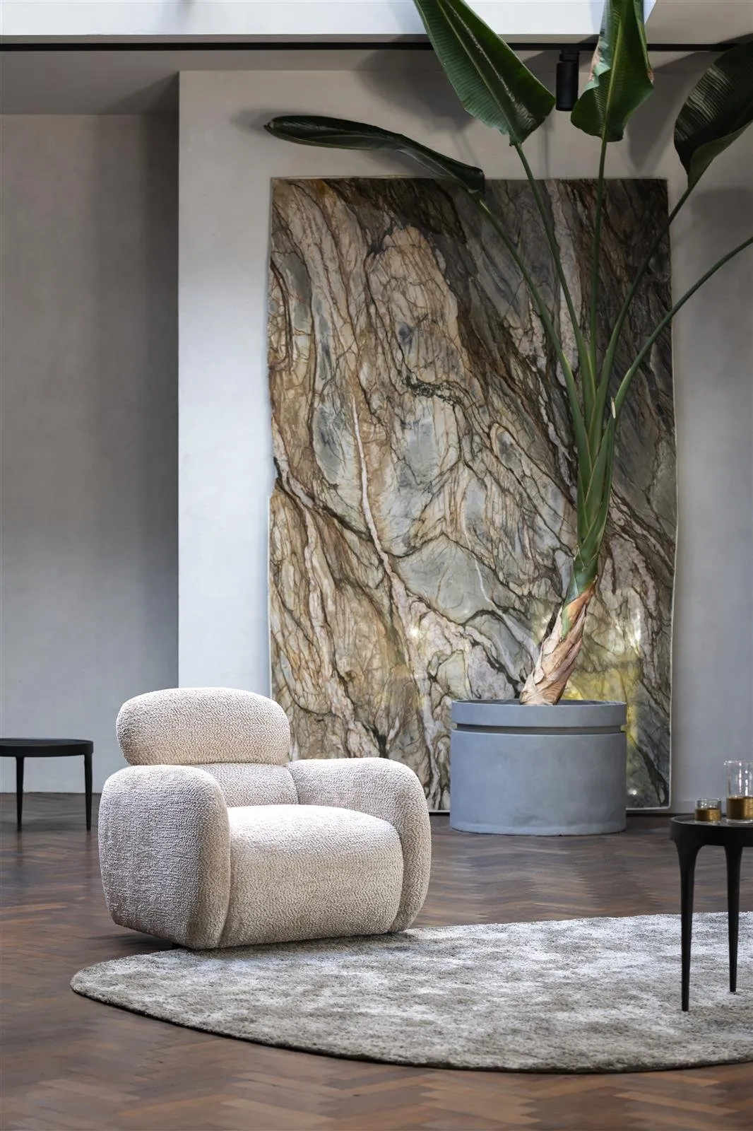 beige fauteuils bij Eijerkamp