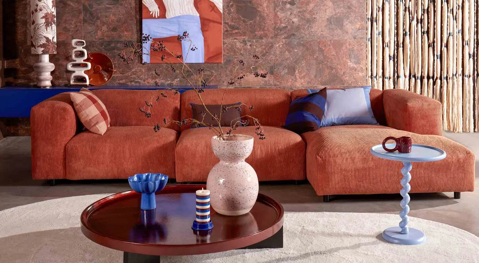 retro banken bij Eijerkamp 