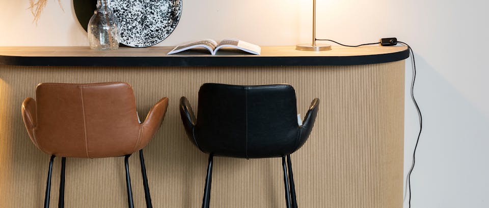 Barkruk met armleuning