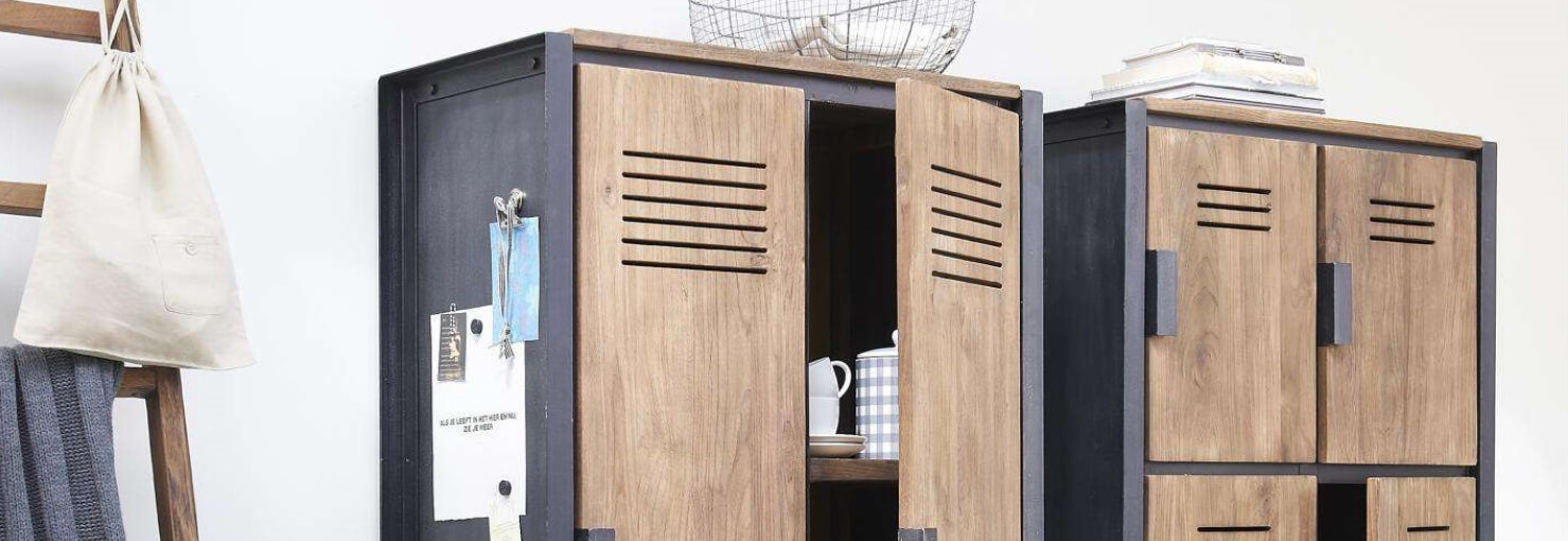 Woonkamer lockerkasten eijerkamp