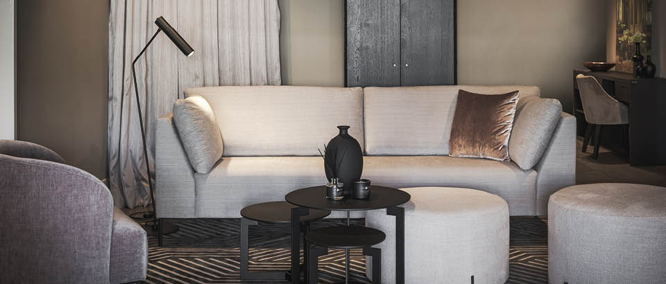 Hofstede Raanhuis zitbanken