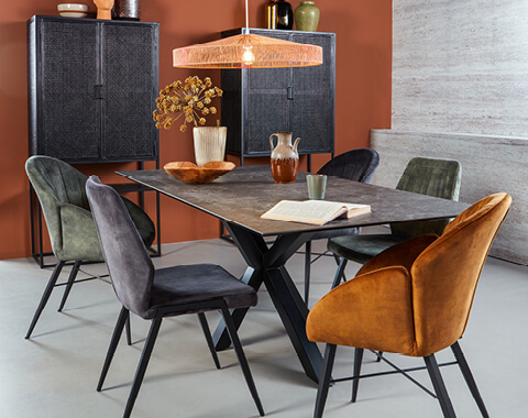 Woontrend 2022: Blue, Brown & Burnt Orange