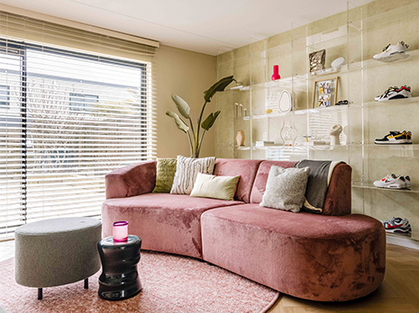 make-over 5 door stylist Kelly