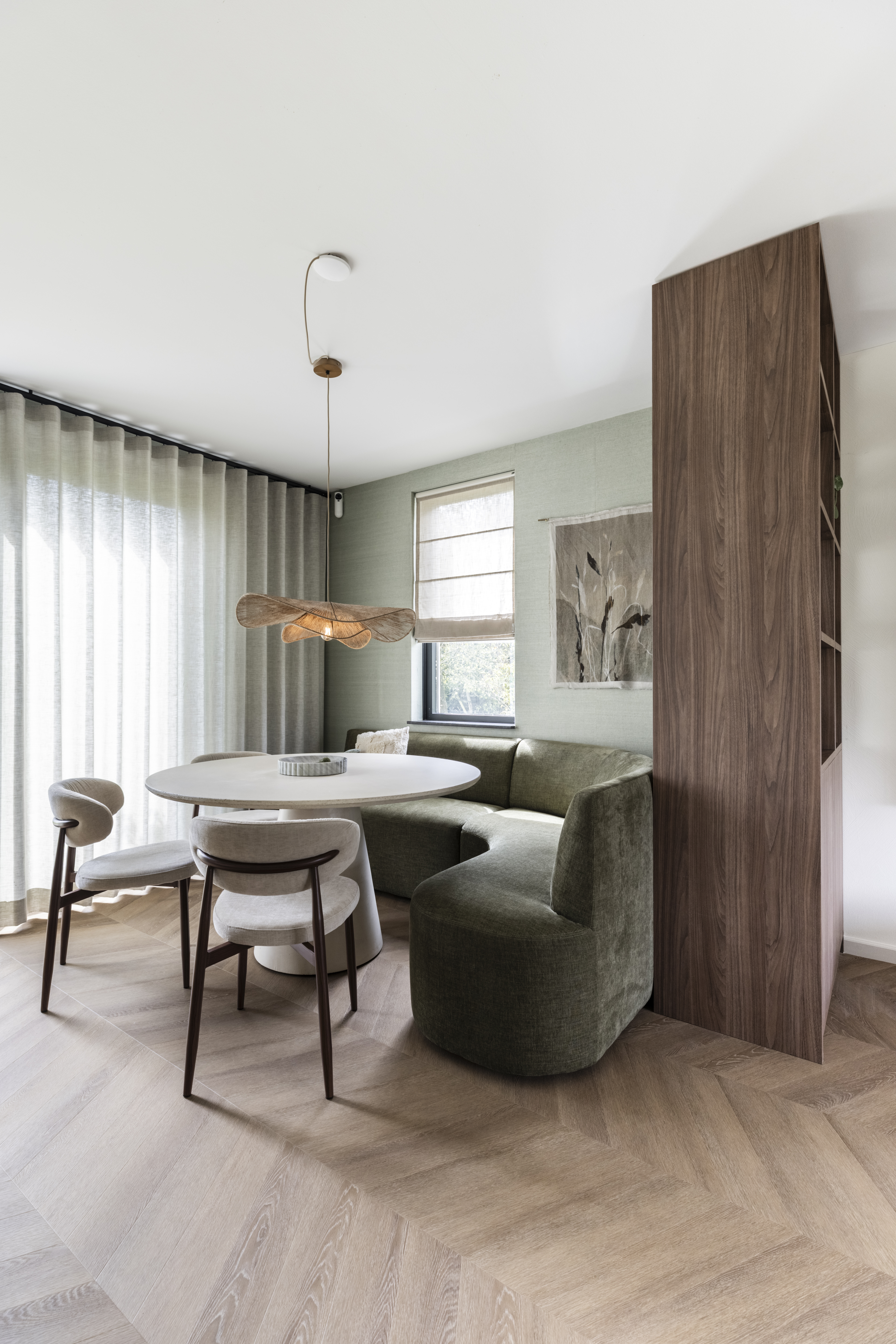 70/30 stijl groene eethoek